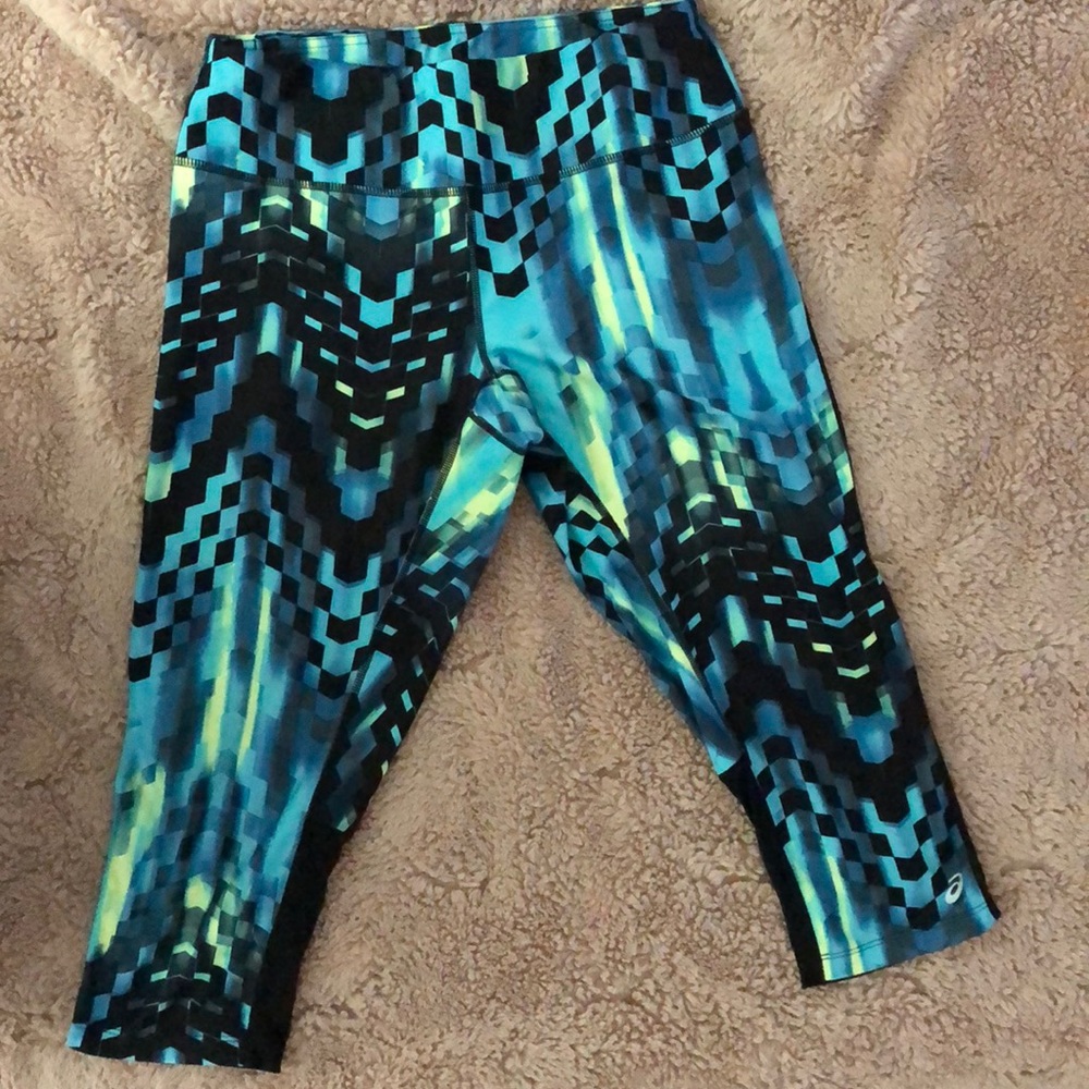 Asics crop yoga pants